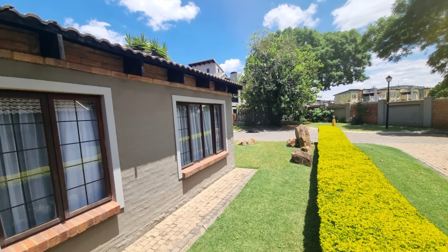 4 Bedroom Property for Sale in Waterval East North West